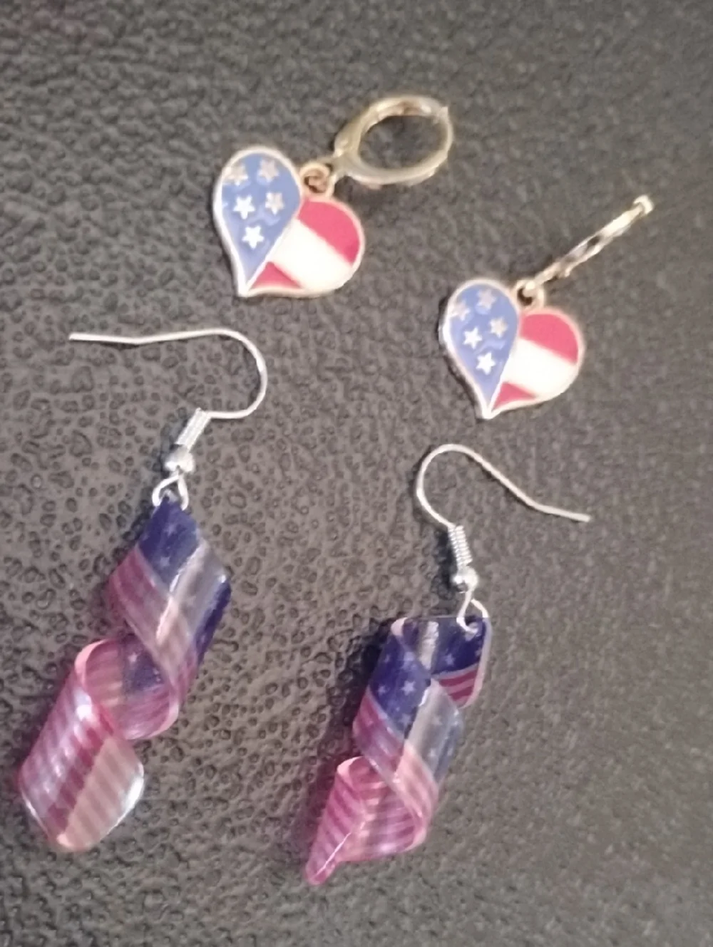 2 Pair Of Patriotic Earrings